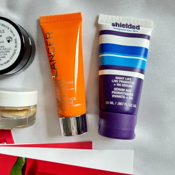 Great skincare trial set. 10 pc bundle - Picture 4 of 17